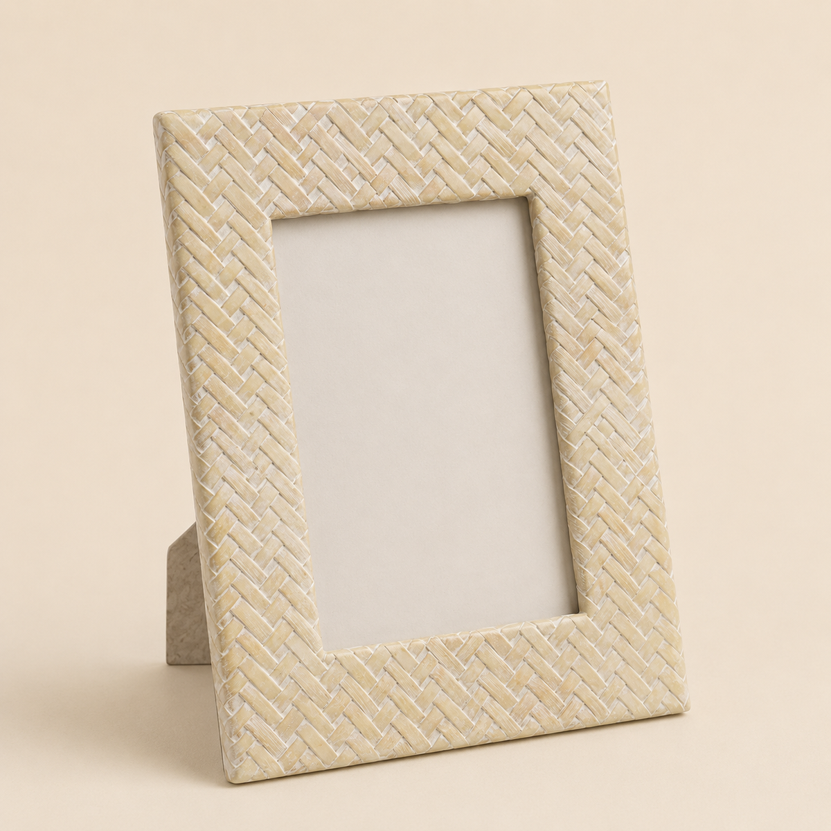 Whitewashed Wooden Photo Frame, 4 × 6"